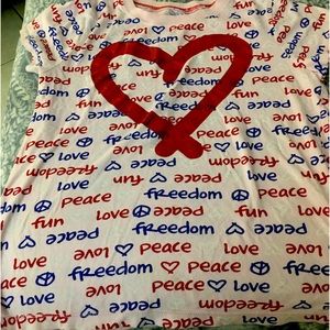 Faded glory top size 10-12